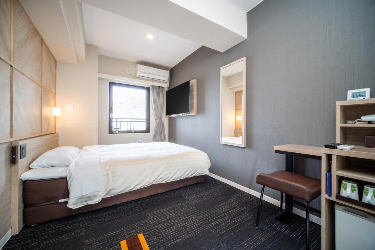 Super Hotel Кобе Екстериор снимка